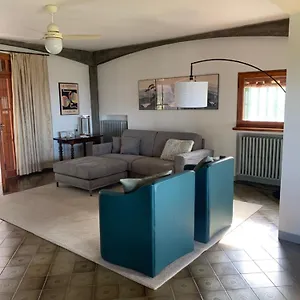  Villa 225